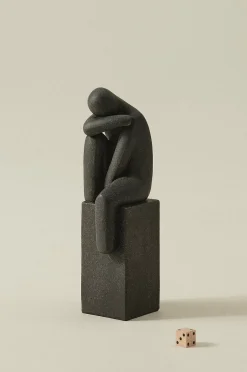 ALONE dekorationsfigur