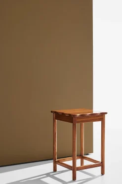 Barny sidebord/natbord