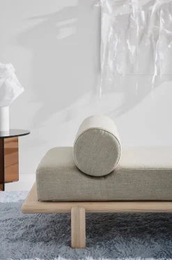 Julie daybed base