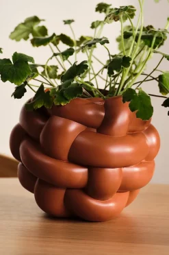 KNOT potteskjuler