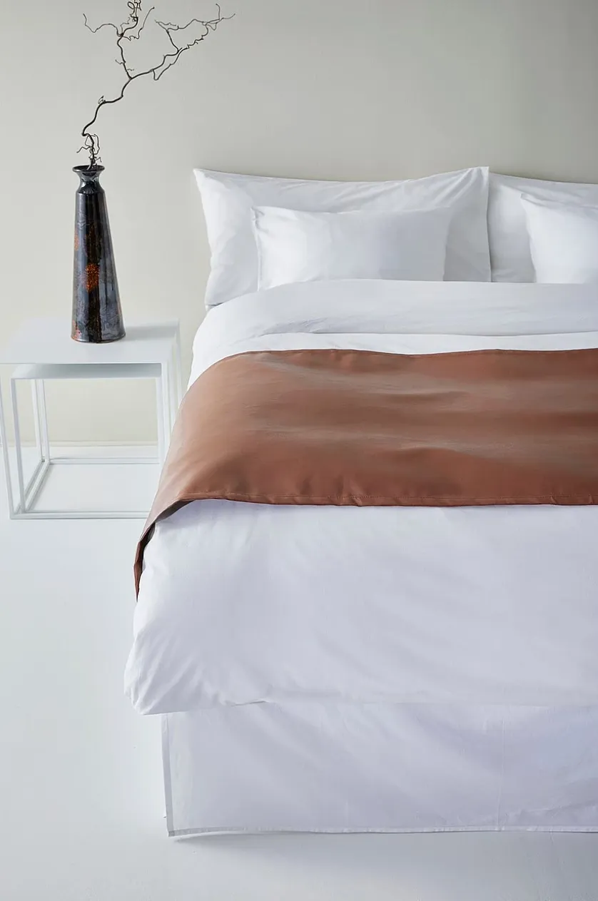 LEA sengetæppe i hotelstil 60 cm