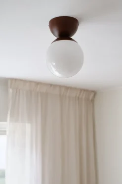 LEAH væg-/loftslampe