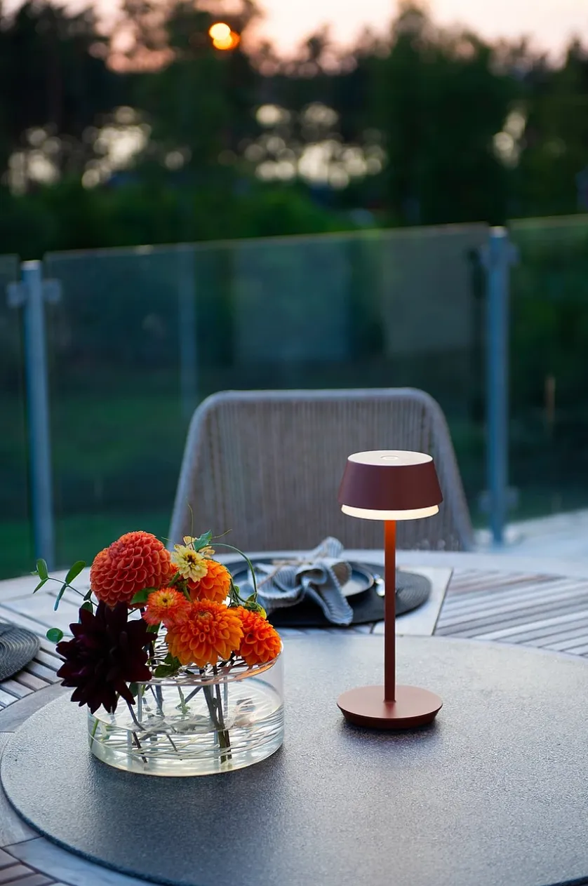 LYON bordlampe genopladelig udendørs