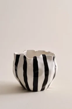 RUTAN STRIPE potteskjuler ø 27.5 cm