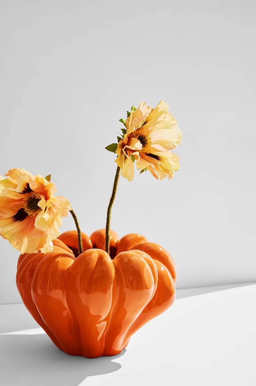 Ruth vase