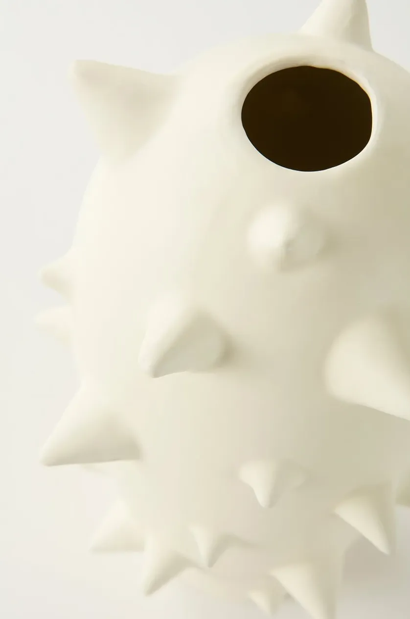 SPIKE vase