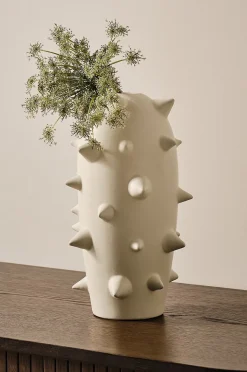 SPIKE vase