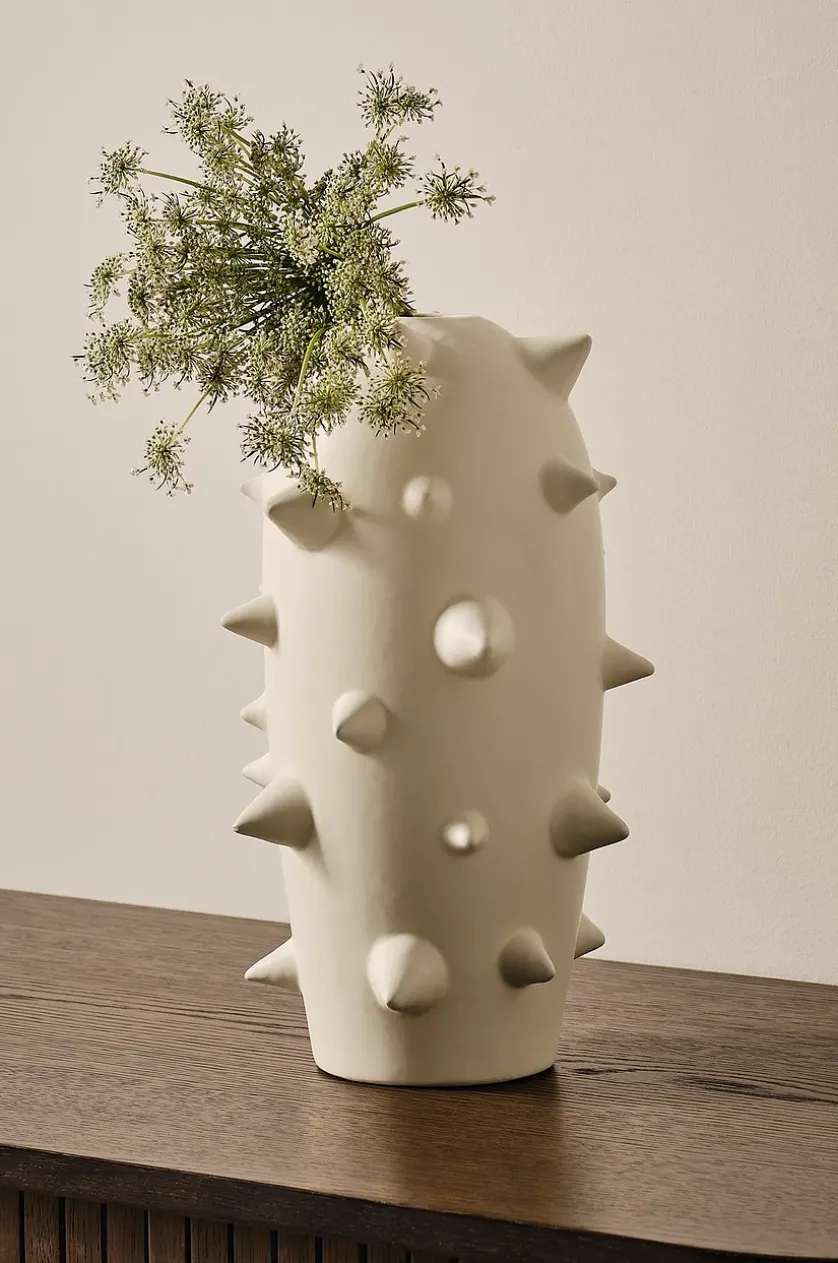 SPIKE vase