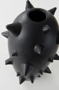 SPIKE vase