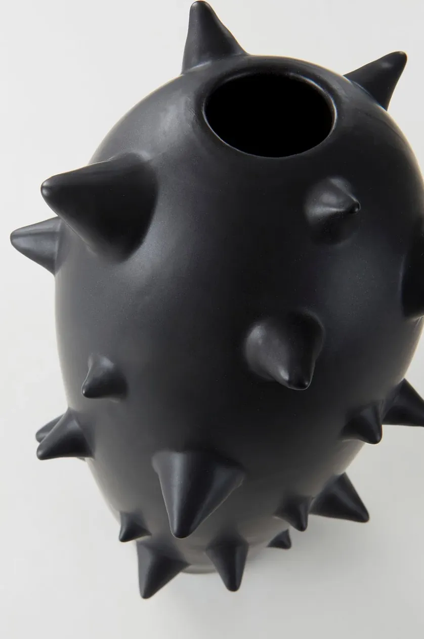SPIKE vase