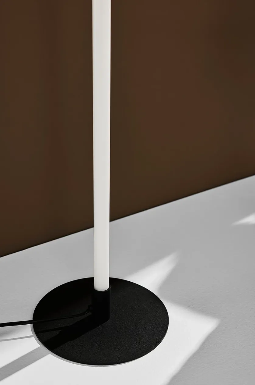 Tarmy LED gulvlampe 120 cm