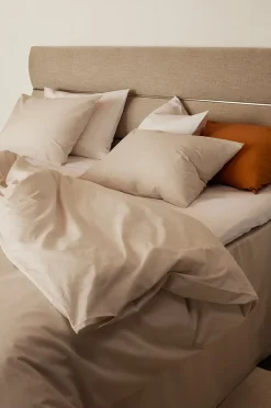 ZACK SATIN faconsyet lagen med satin økologisk